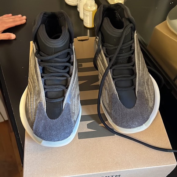 adidas, 7, yzy qntm barium - Picture 3 of 5